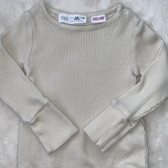 Zara Beige Baby Onesie Bodysuit 6-9M Long sleeves *Flaw - Picture 8 of 11